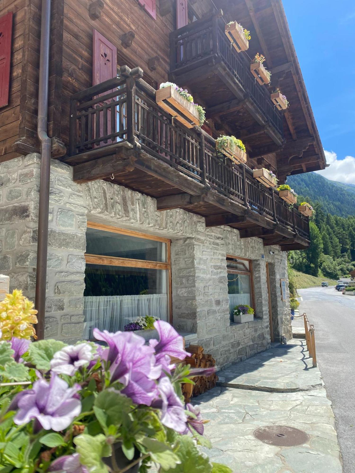 La Bergere Hotel Ayer Buitenkant foto